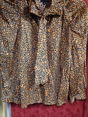 Who What Wear Mustard Leopard Print Tie-Neck Blouse